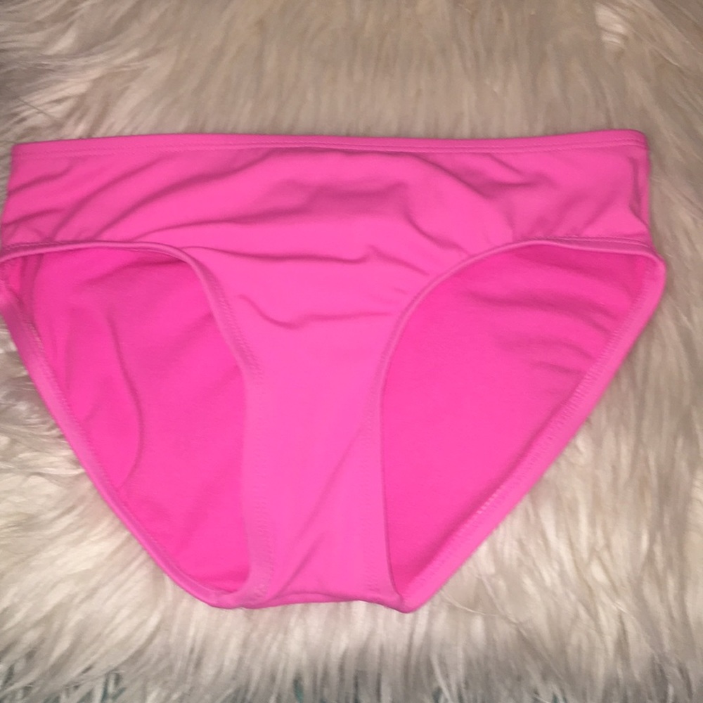 Hot pink Justice bathing suit bottoms!👙